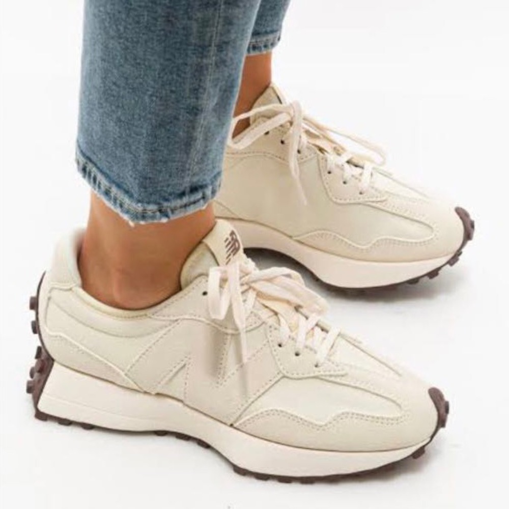 NEW BALANCE 327 (5.5W)